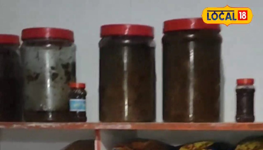 Chapra: Anandi Devi started picking up pickle industry with livelihood and provided employment to women