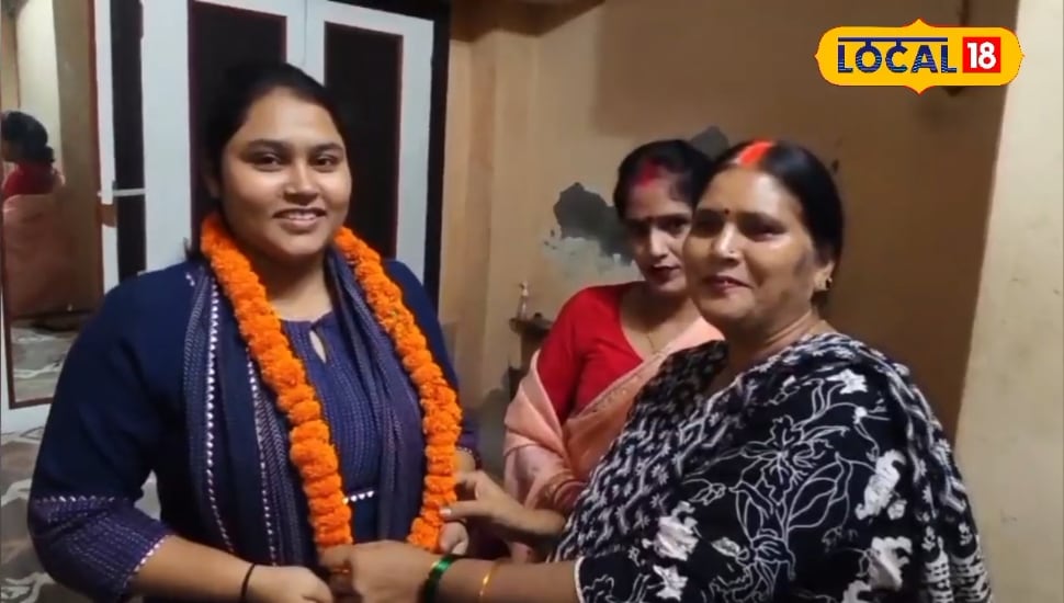Success Story: Distance made from people and 10 hours of studies every day .. Mau’s Shivani Verma achieved 12th rank in UPSC -ISS – Uttar Pradesh News